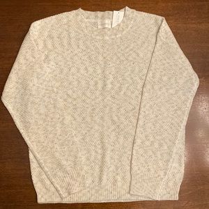 Brand new Mia & Tess cream with speckles sweater.